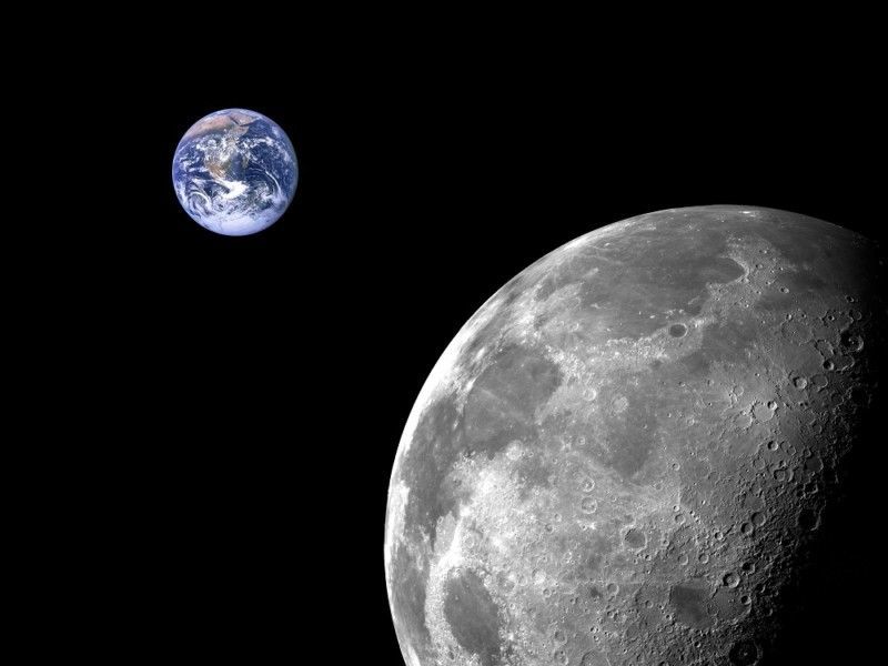 حجم الأرض والقمر